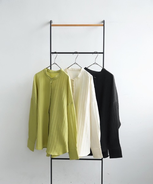 antiqua(アンティカ)の「シルバーボタンシャツ(シャツ/ブラウス・レディース・ライム/オフホワイト/ブラック・ONESIZE)」の18枚目の写真