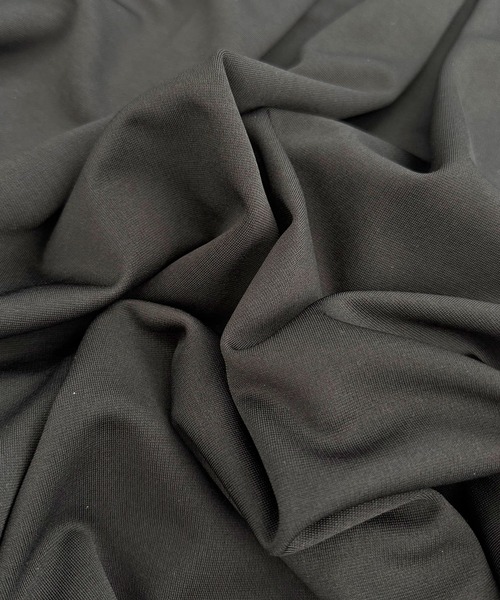 Futier land(フューティアランド)の「Vネックポンチワンピース(ワンピース・レディース・ブラック/ライトベージュ・MEDIUM/LARGE)」の12枚目の写真