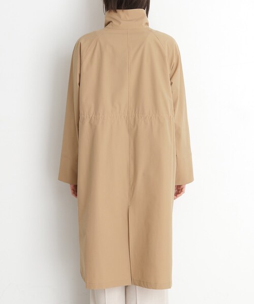 THE SHOP TK (ザ ショップ ティーケー )の「スタンドカラートレンチコート【洗える】(トレンチコート・レディース・ベージュ・12/13)」の7枚目の写真