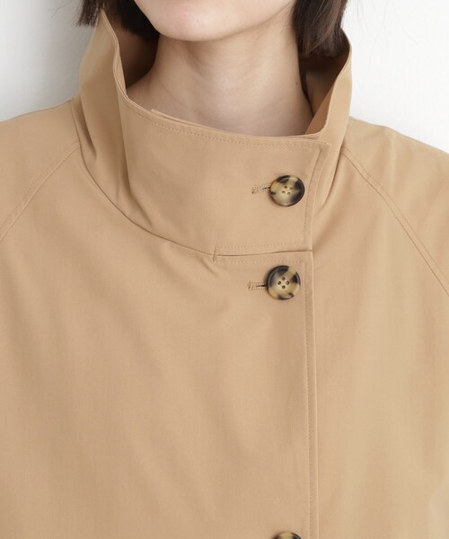 THE SHOP TK (ザ ショップ ティーケー )の「スタンドカラートレンチコート【洗える】(トレンチコート・レディース・ベージュ・12/13)」の8枚目の写真