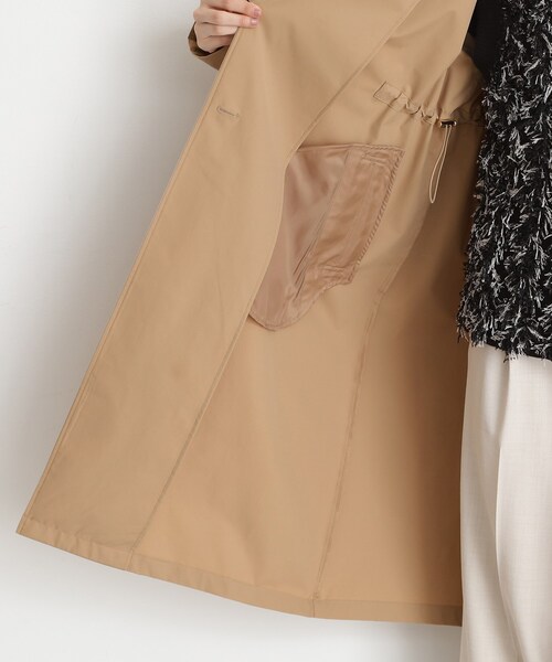 THE SHOP TK (ザ ショップ ティーケー )の「スタンドカラートレンチコート【洗える】(トレンチコート・レディース・ベージュ・12/13)」の13枚目の写真
