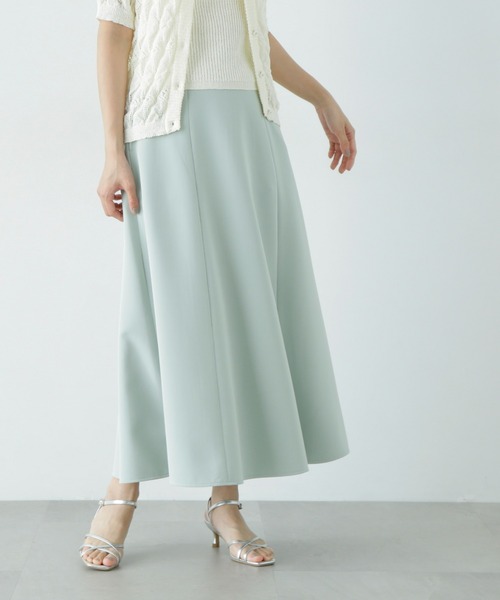 N.(N. Natural Beauty Basic)(エヌエヌナチュラルビューティーベーシック)の「ユースフルフレアスカート(スカート・レディース・チャコールグレー/ライトグリーン/ベージュ・MEDIUM/SMALL)」の3枚目の写真