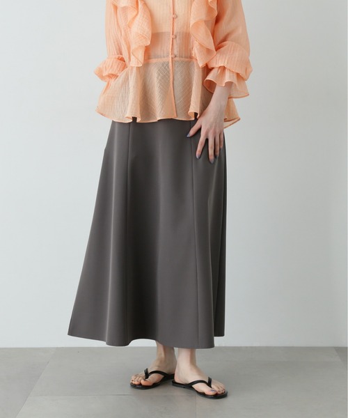 N.(N. Natural Beauty Basic)(エヌエヌナチュラルビューティーベーシック)の「ユースフルフレアスカート(スカート・レディース・チャコールグレー/ライトグリーン/ベージュ・MEDIUM/SMALL)」の4枚目の写真