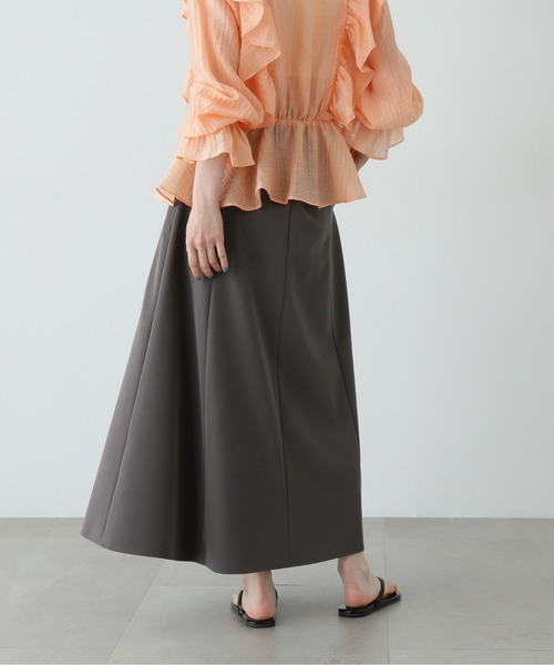N.(N. Natural Beauty Basic)(エヌエヌナチュラルビューティーベーシック)の「ユースフルフレアスカート(スカート・レディース・チャコールグレー/ライトグリーン/ベージュ・MEDIUM/SMALL)」の5枚目の写真