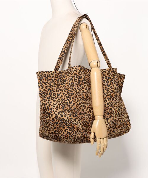 Anthe(アンテ)の「【Anthe】 / レオパードBIG TOTE / ant-000025(トートバッグ・レディース・グレー/ベージュ・ONESIZE)」の6枚目の写真