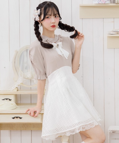 ROJITA(ロジータ)の「異素材ドッキングデコルテ開きワンピース(ワンピース・レディース・ベージュ/ピンク/ブラック・FREE)」の16枚目の写真