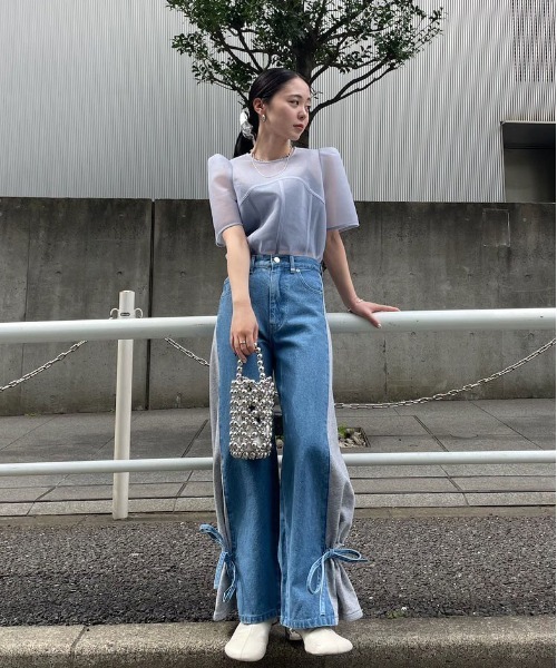 アメリビンテージ SHEER CARDBOARD PUFF SHOULDER セール】SHEER CARDBOARD PUFF SHOULDER TOP（Tシャツ