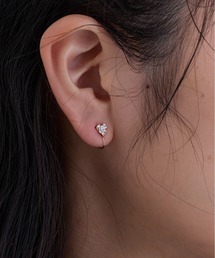 ◆金属アレルギー対応◆◆made in japan◆【痛くない】【落ちにくい】【ストレスフリーな着け心地】ビジューハート　ループフィットイヤリング
