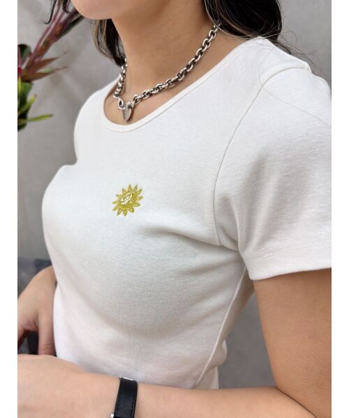 EVRIS（エヴリス）の「SUNNYショートTシャツ（Tシャツ/カットソー・レディース・ブラック/イエロー/ホワイト/グレー・FREE）」の9枚目の写真