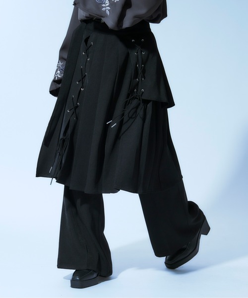 Ellno Loset（エルノロゼット）の「レースアッププリーツラップスカート（スカート・メンズ・ブラック・MEDIUM/LARGE）」の14枚目の写真
