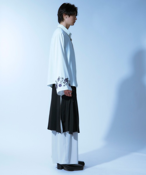 Ellno Loset（エルノロゼット）の「レースアッププリーツラップスカート（スカート・メンズ・ブラック・MEDIUM/LARGE）」の9枚目の写真