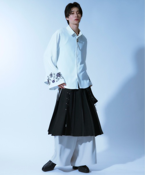 Ellno Loset（エルノロゼット）の「レースアッププリーツラップスカート（スカート・メンズ・ブラック・MEDIUM/LARGE）」の7枚目の写真