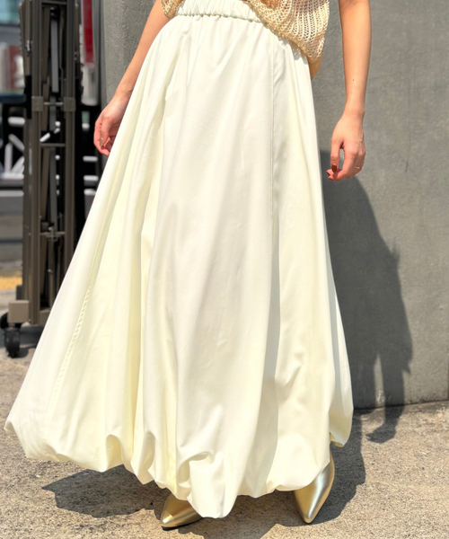 EMMA　ROUGE VIF（エマルージュヴィフ）の「【一部店舗限定】とろみバルーンスカート（スカート・レディース・ブラック/アイボリー・38/36）」の5枚目の写真