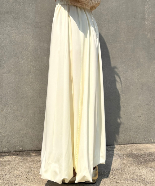 EMMA　ROUGE VIF（エマルージュヴィフ）の「【一部店舗限定】とろみバルーンスカート（スカート・レディース・ブラック/アイボリー・38/36）」の20枚目の写真