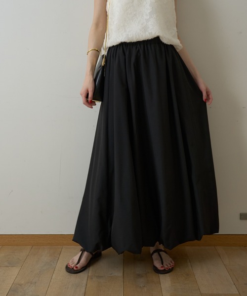 EMMA　ROUGE VIF（エマルージュヴィフ）の「【一部店舗限定】とろみバルーンスカート（スカート・レディース・ブラック/アイボリー・38/36）」の2枚目の写真