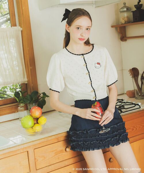 MAJESTIC LEGON(マジェスティックレゴン)の「ハローキティ リボンニットカーデ(カーディガン/ボレロ・レディース・ホワイト系その他2/レッド・MEDIUM)」の16枚目の写真