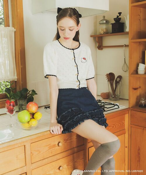 MAJESTIC LEGON(マジェスティックレゴン)の「ハローキティ リボンニットカーデ(カーディガン/ボレロ・レディース・ホワイト系その他2/レッド・MEDIUM)」の18枚目の写真