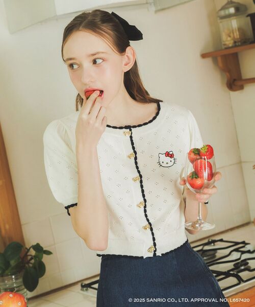 MAJESTIC LEGON(マジェスティックレゴン)の「ハローキティ リボンニットカーデ(カーディガン/ボレロ・レディース・ホワイト系その他2/レッド・MEDIUM)」の19枚目の写真