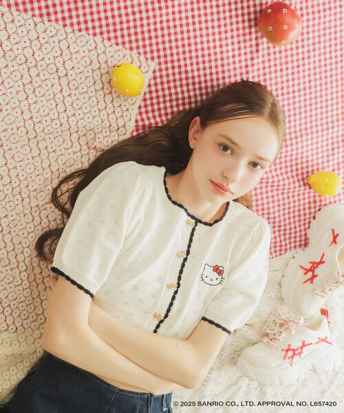 MAJESTIC LEGON(マジェスティックレゴン)の「ハローキティ リボンニットカーデ(カーディガン/ボレロ・レディース・ホワイト系その他2/レッド・MEDIUM)」の22枚目の写真