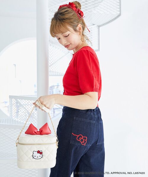 MAJESTIC LEGON(マジェスティックレゴン)の「ハローキティ リボンニットカーデ(カーディガン/ボレロ・レディース・ホワイト系その他2/レッド・MEDIUM)」の10枚目の写真