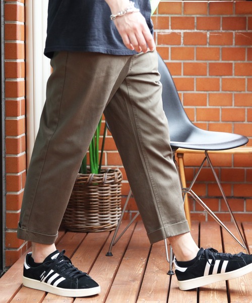 8(eight)(エイト)の「ストレッチチノクロップドパンツ(チノパンツ・メンズ・ブラック/ベージュ/ネイビー/グレー/レッド/チャコールグレー/ホワイト/オリーブ・SMALL/MEDIUM/X-LARGE/XX-LARGE/LARGE)」の6枚目の写真