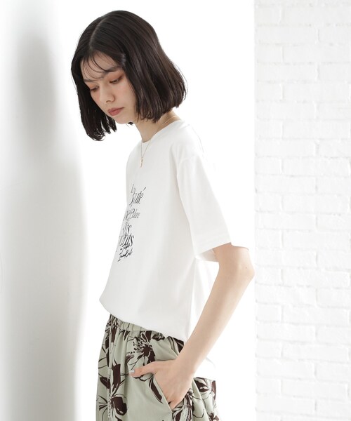 THE SHOP TK (ザ ショップ ティーケー )の「ロゴアソートTシャツ【接触冷感/UVケア/洗濯機OK】(Tシャツ/カットソー・レディース・オフホワイト/ホワイト系3/ブラウン系その他2/ブラック系その他5/ライトパープル/ホワイト系7・12/13)」の19枚目の写真