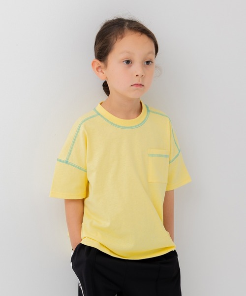 JAM & LINK(ジャムアンドリンク)の「綿100% ビッグシルエット 配色ステッチ 無地Tシャツ(Tシャツ/カットソー・キッズ・グレイッシュブルー/スモークピンク/ワインレッド/ライトイエロー/オートミール/パープル/ブラック/ホワイト/チャコールグレー/クリーム・110cm/100cm/120cm/130cm/140cm/150cm/160cm)」の8枚目の写真