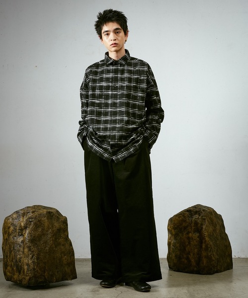 Dulcamara(ドゥルカマラ)の「ワイドBOXシャツ-C(シャツ/ブラウス・メンズ・ブルー/ブラック・0/1)」の3枚目の写真