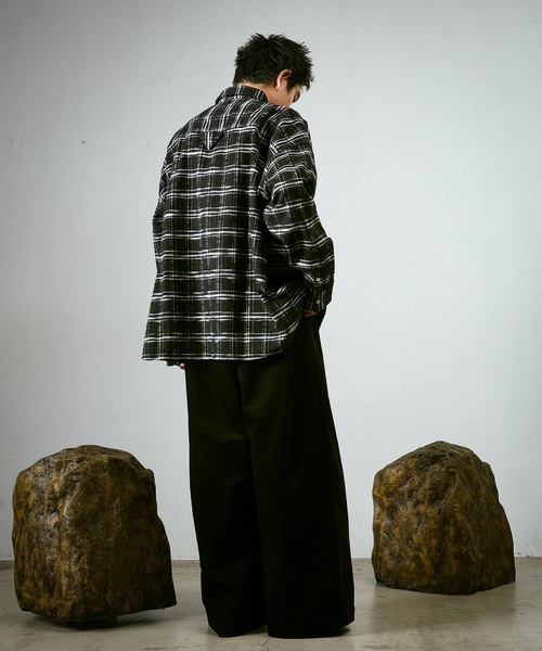Dulcamara(ドゥルカマラ)の「ワイドBOXシャツ-C(シャツ/ブラウス・メンズ・ブルー/ブラック・0/1)」の5枚目の写真