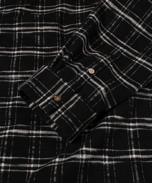 Dulcamara(ドゥルカマラ)の「ワイドBOXシャツ-C(シャツ/ブラウス・メンズ・ブルー/ブラック・0/1)」の19枚目の写真