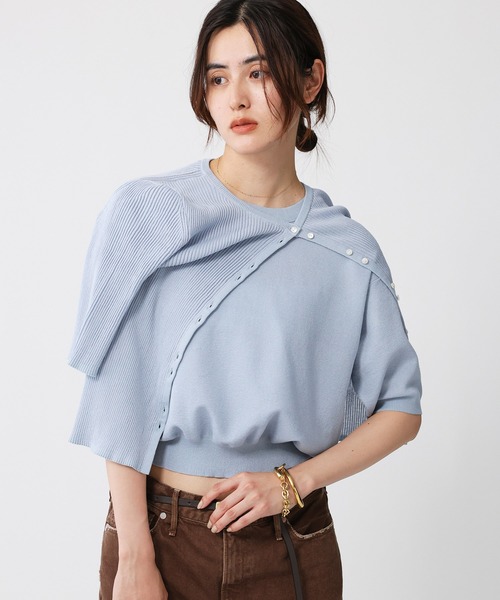 BABYLONE（バビロン）の「シャイニー5分袖カーディガン（カーディガン/ボレロ・レディース・ベージュ/ブラック/サックスブルー・フリー）」の3枚目の写真