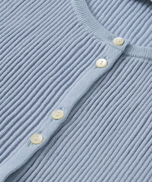 BABYLONE（バビロン）の「シャイニー5分袖カーディガン（カーディガン/ボレロ・レディース・ベージュ/ブラック/サックスブルー・フリー）」の4枚目の写真