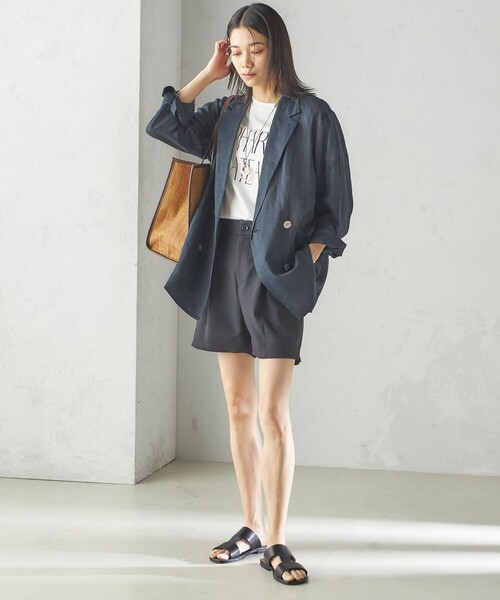 SHIPS(シップス)の「小泉里子コラボ:〈手洗い可能〉ダブル クロス ショート パンツ(その他パンツ・レディース・ブラウン/ブラック・36/38)」の4枚目の写真