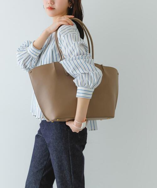 RODE SKO(ロデスコ)の「tov PAON GRAND(ショルダーバッグ・レディース・ブラック/グレー系その他・-)」の1枚目の写真