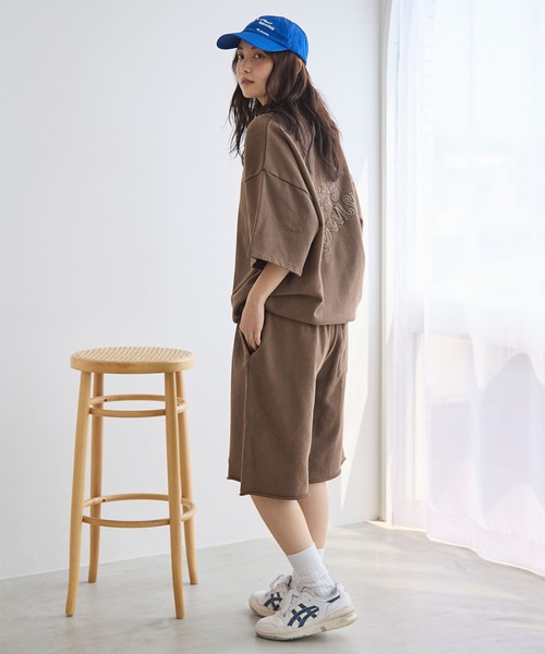 PBLIM（ページボーイリム）の「《UNISEX/セットアップ対応》ピグメントスウェットショートパンツ（その他パンツ・レディース・ブラウン/スミクロ・MEDIUM/LARGE）」の12枚目の写真