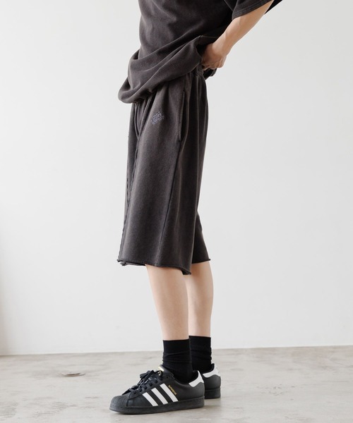 PBLIM（ページボーイリム）の「《UNISEX/セットアップ対応》ピグメントスウェットショートパンツ（その他パンツ・レディース・ブラウン/スミクロ・MEDIUM/LARGE）」の22枚目の写真