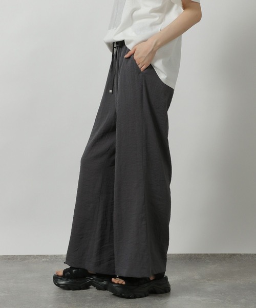 LAKOLE(ラコレ)の「【セットアップ対応・多機能付き】リネンライクイージーパンツ / 499166(その他パンツ・レディース・ブラウン/チャコールグレー/グレイッシュベージュ/オリーブ・FREE)」の8枚目の写真