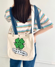 GRAVER OF ANAHEIM（グレイバーオブアナハイム）の「【日本未発売】GRAVER(グレーバー)/別注 A4対応 プリント コットン アジャスターベルト キャンバスショルダーバッグ（ショルダーバッグ）」