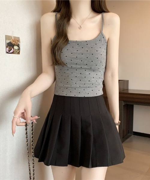SHEENA（シーナ）の「【カップ付き】ドットバックオープンキャミソール（キャミソール・レディース・ホワイト/ブラック/グレー・M）」の9枚目の写真