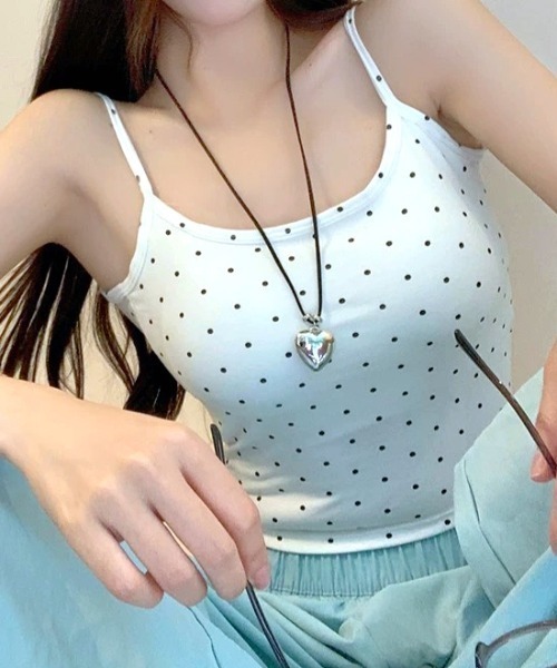 SHEENA（シーナ）の「【カップ付き】ドットバックオープンキャミソール（キャミソール・レディース・ホワイト/ブラック/グレー・M）」の20枚目の写真