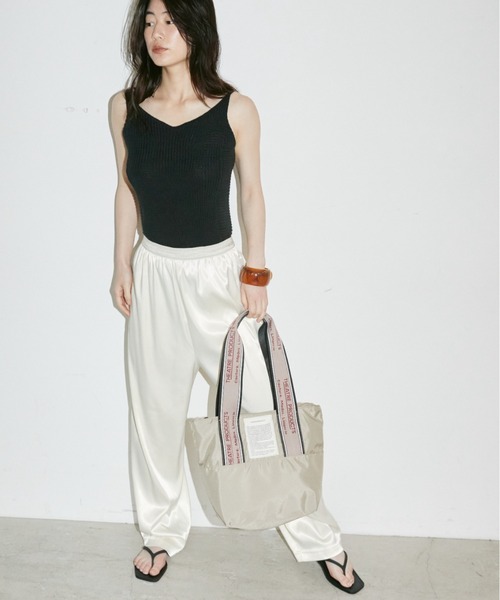 THEATRE PRODUCTS(シアタープロダクツ)の「マルチポケットMISSISSIPPI Msize/ジャガードテープ バッグ/内ポケット3つ付き/パソコン13インチ・500mlペットボトル収納可能(トートバッグ・レディース・ブラック/グレー/ベージュ・FREE)」の11枚目の写真