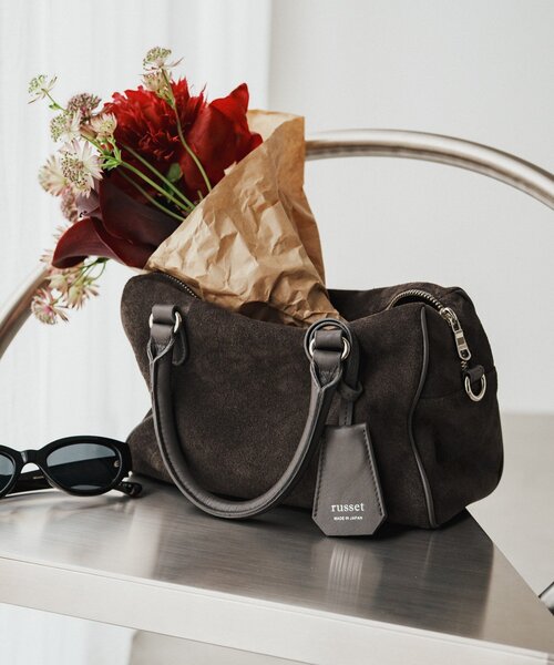 【新品】russet ラシット＊スエード 2wayミニボストンバッグ　グレー russet（ラシット）の「WEB限定 スエード2wayミニボストンバッグ