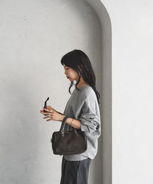 russet（ラシット）の「スエード2WAYミニボストンバッグ（ボストンバッグ・レディース・グレー/ダークブラウン/ブラウン・FREE）」の7枚目の写真