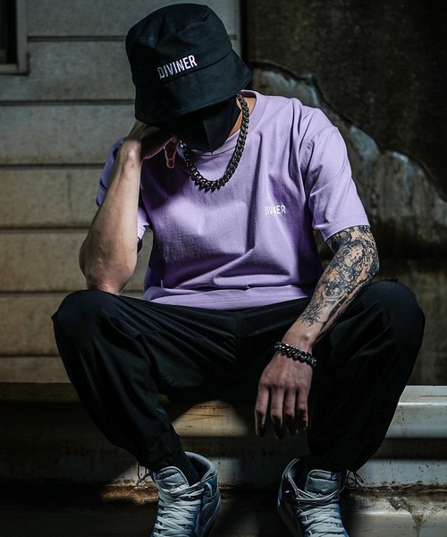 DIVINER(ディヴァイナー)の「【OWN ROOTS】Standard TEE/半袖Tシャツ メンズ カットソー(Tシャツ/カットソー・メンズ・ブラック/アイボリー/ブルー/パープル/ライトパープル/ダークブラウン/ライトブラック/ダークグリーン系・M/L/S/XL)」の8枚目の写真