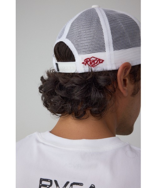 AZUL by moussy（アズールバイマウジー）の「RVCA RANCH SEAL MASH SNAPBACK（キャップ・メンズ・ブラック/ホワイト・FREE）」の3枚目の写真