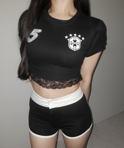 me+em select(ミームセレクト)の「ユニフォームドッキングレースショートピチTシャツ / uniform docking lace short pichi T-shirt(Tシャツ/カットソー・レディース・ブラック・FREE)」の3枚目の写真