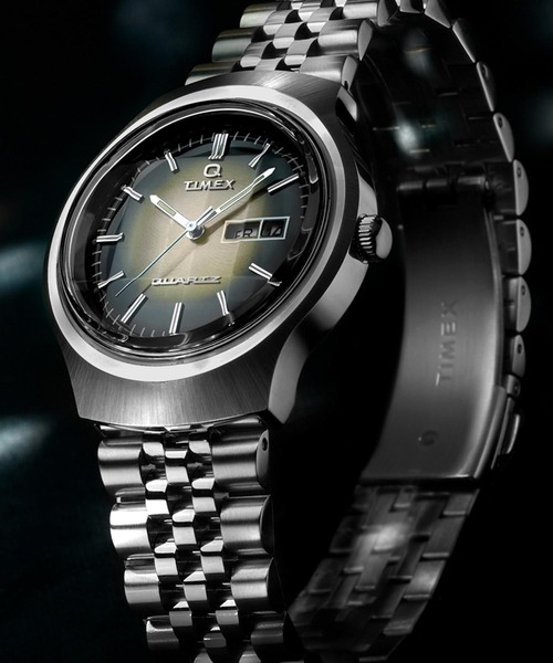 TIMEX(タイメックス)の「TIMEX/タイメックス Q Timex 腕時計 TX-TW2W22500 ユニセックス(アナログ腕時計・レディース・ブラック・FREE)」の1枚目の写真