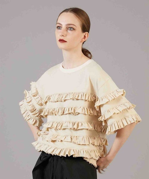 crinkle crinkle crinkle（クリンクルクリンクルクリンクル）の「【crinkle crinkle crinkle】frill cutsew/フリルカットソー（Tシャツ/カットソー・レディース・ベージュ/ネイビー・FREE）」の5枚目の写真