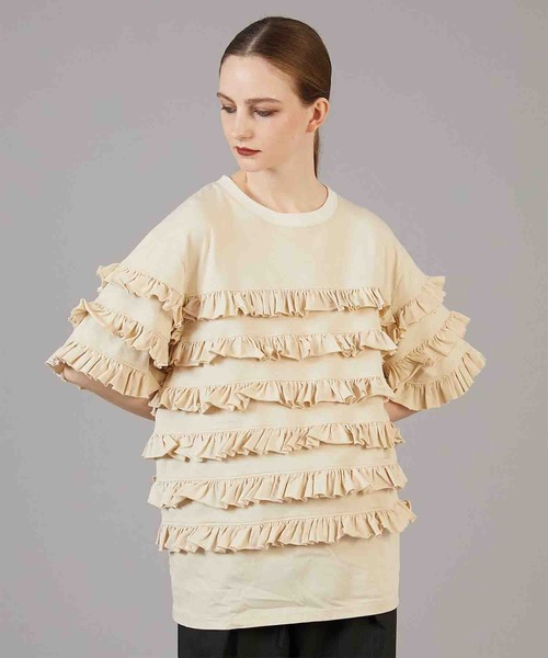 crinkle crinkle crinkle（クリンクルクリンクルクリンクル）の「【crinkle crinkle crinkle】frill cutsew/フリルカットソー（Tシャツ/カットソー・レディース・ベージュ/ネイビー・FREE）」の3枚目の写真
