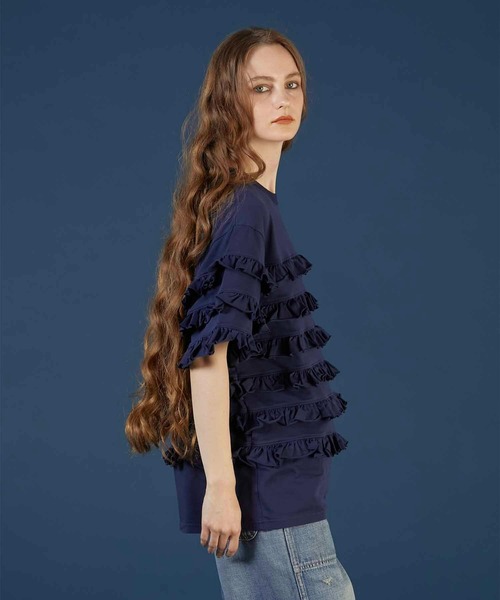 crinkle crinkle crinkle（クリンクルクリンクルクリンクル）の「【crinkle crinkle crinkle】frill cutsew/フリルカットソー（Tシャツ/カットソー・レディース・ベージュ/ネイビー・FREE）」の11枚目の写真